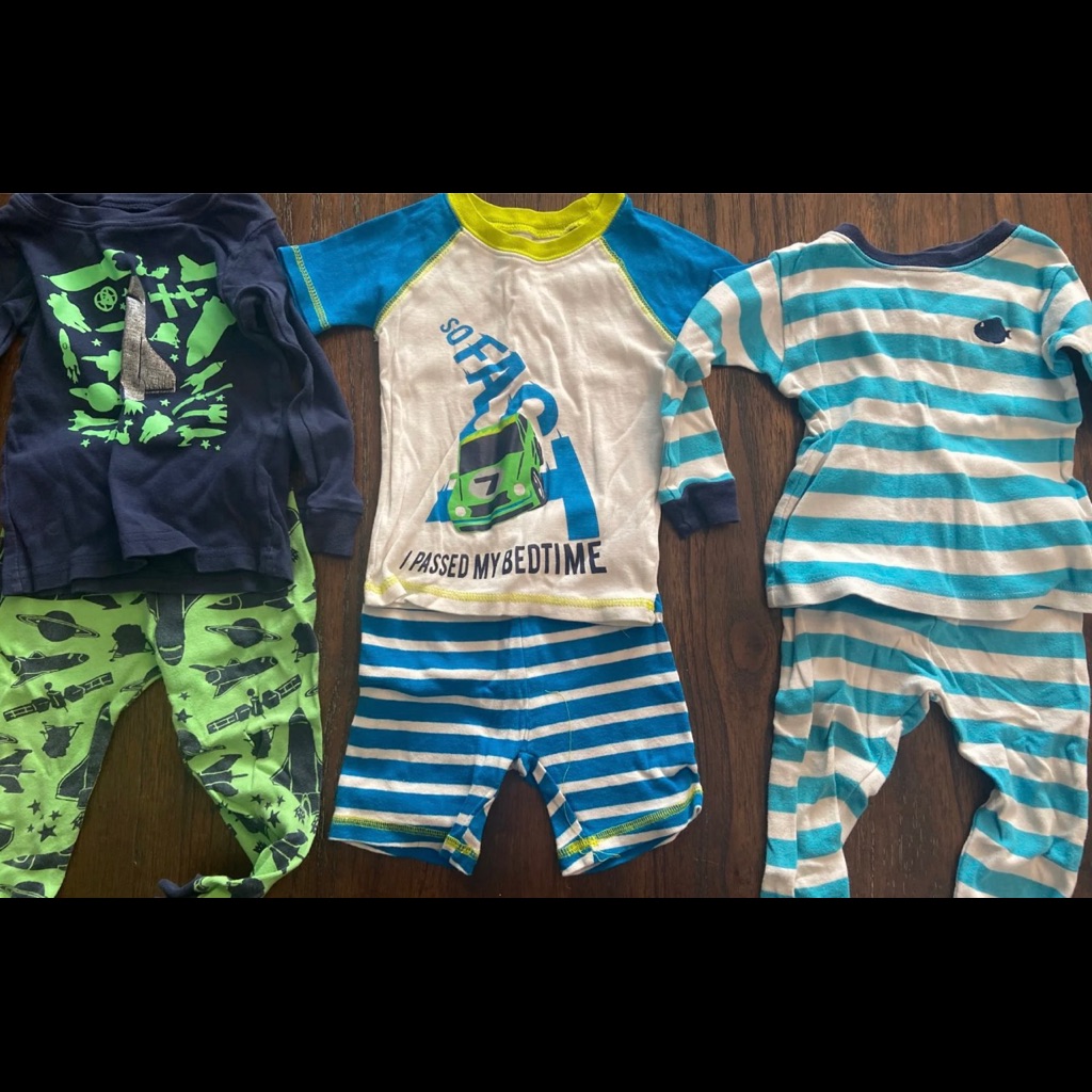 3 Carters 18 Month Boys Pajamas
